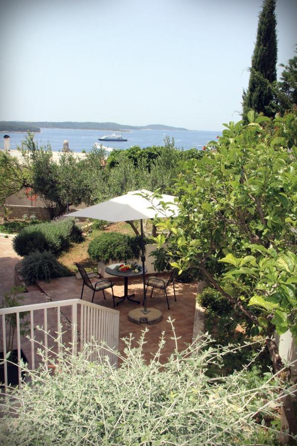 Apartments Giardino Hvar Town Exterior photo